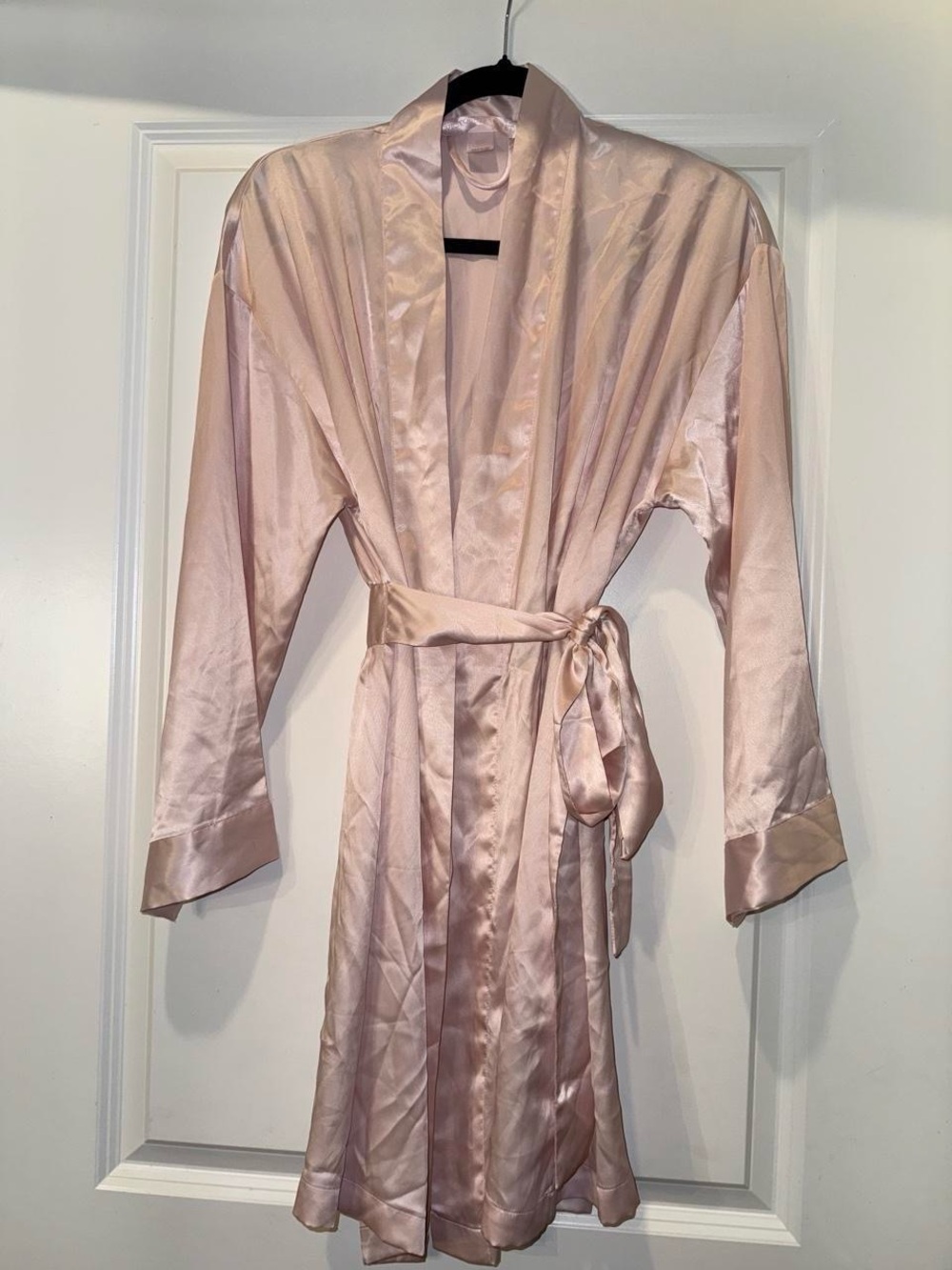 Victoria’s Secrect robe